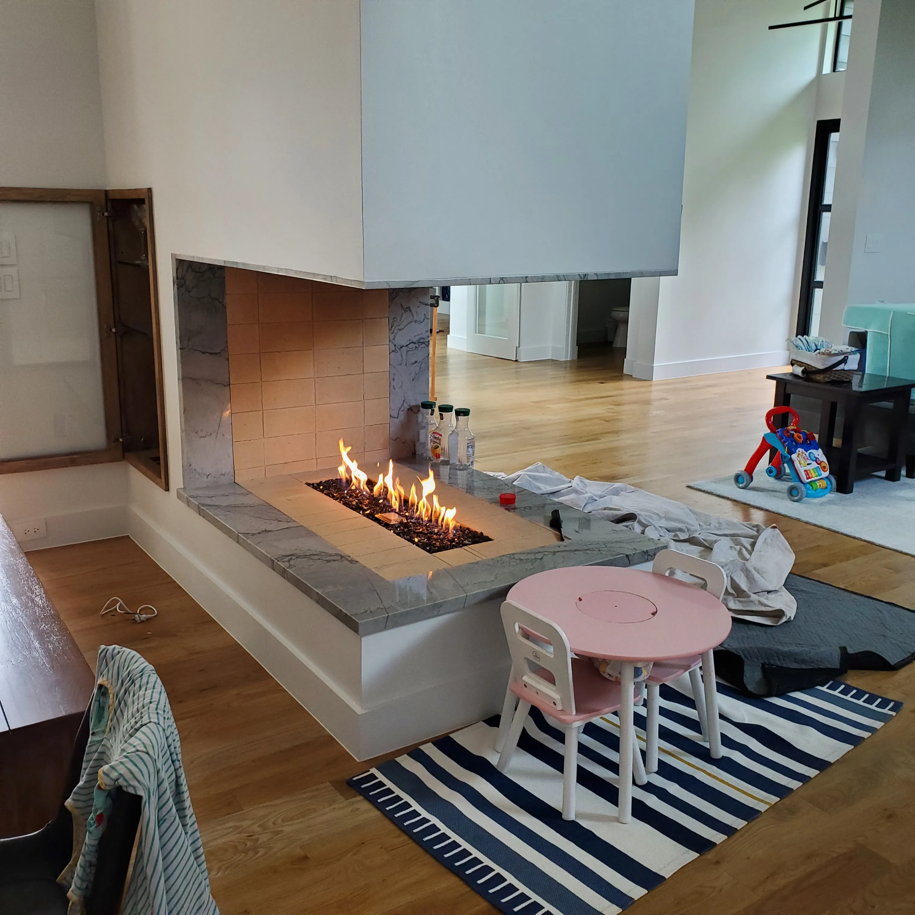 See-through wraparound, marble surround